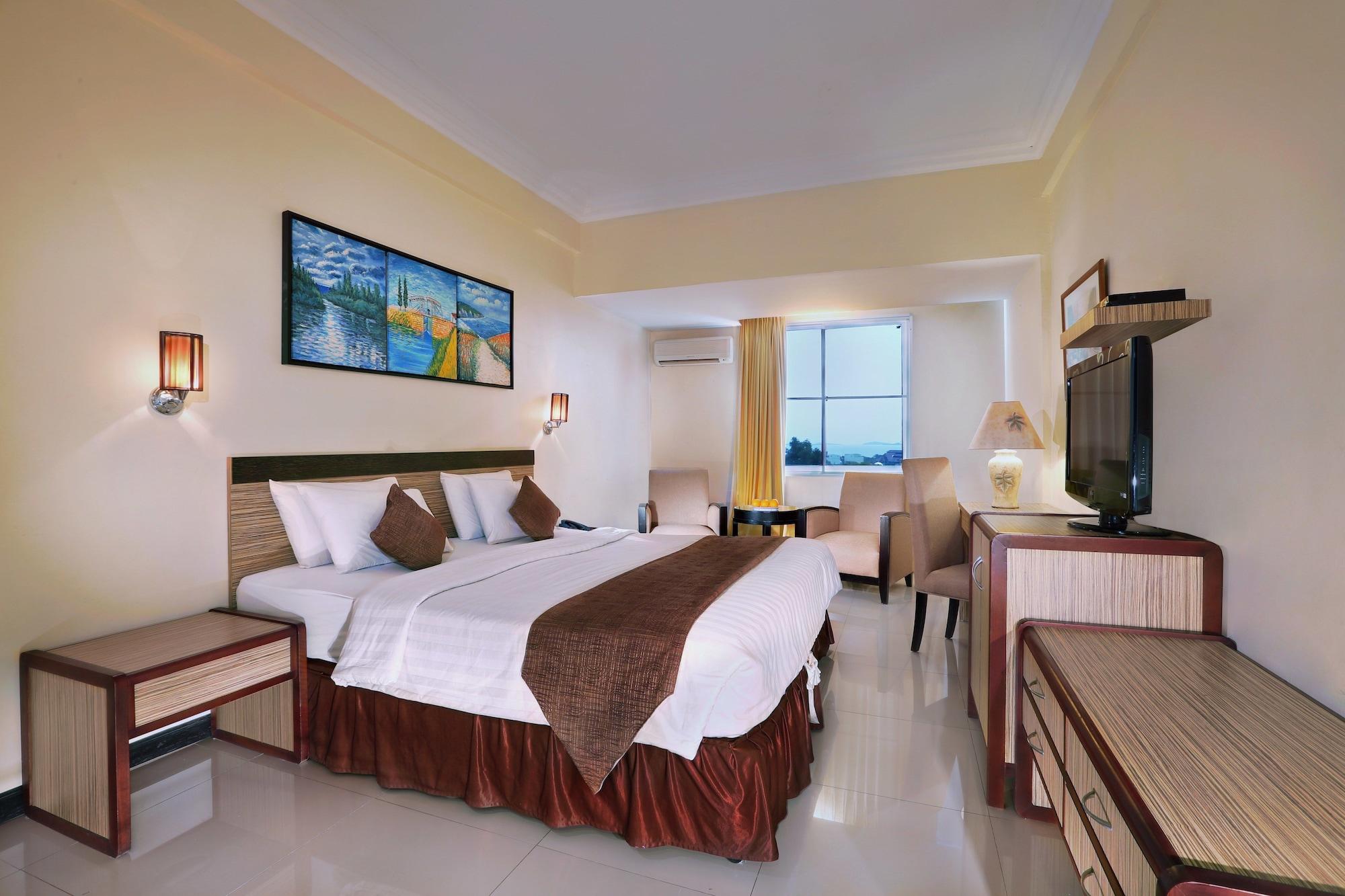 Aston Karimun City Hotel Tanjung Balai Karimun Exterior photo