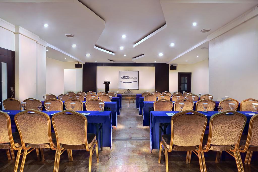 Aston Karimun City Hotel Tanjung Balai Karimun Exterior photo